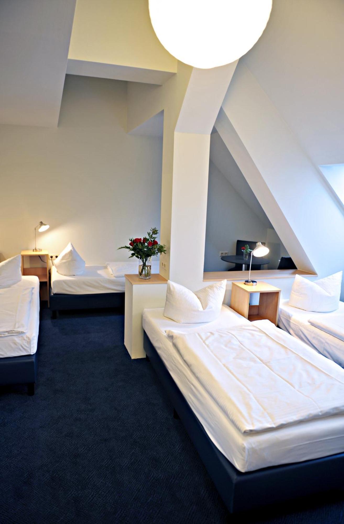 Hotel Transit Loft Berlim Exterior foto