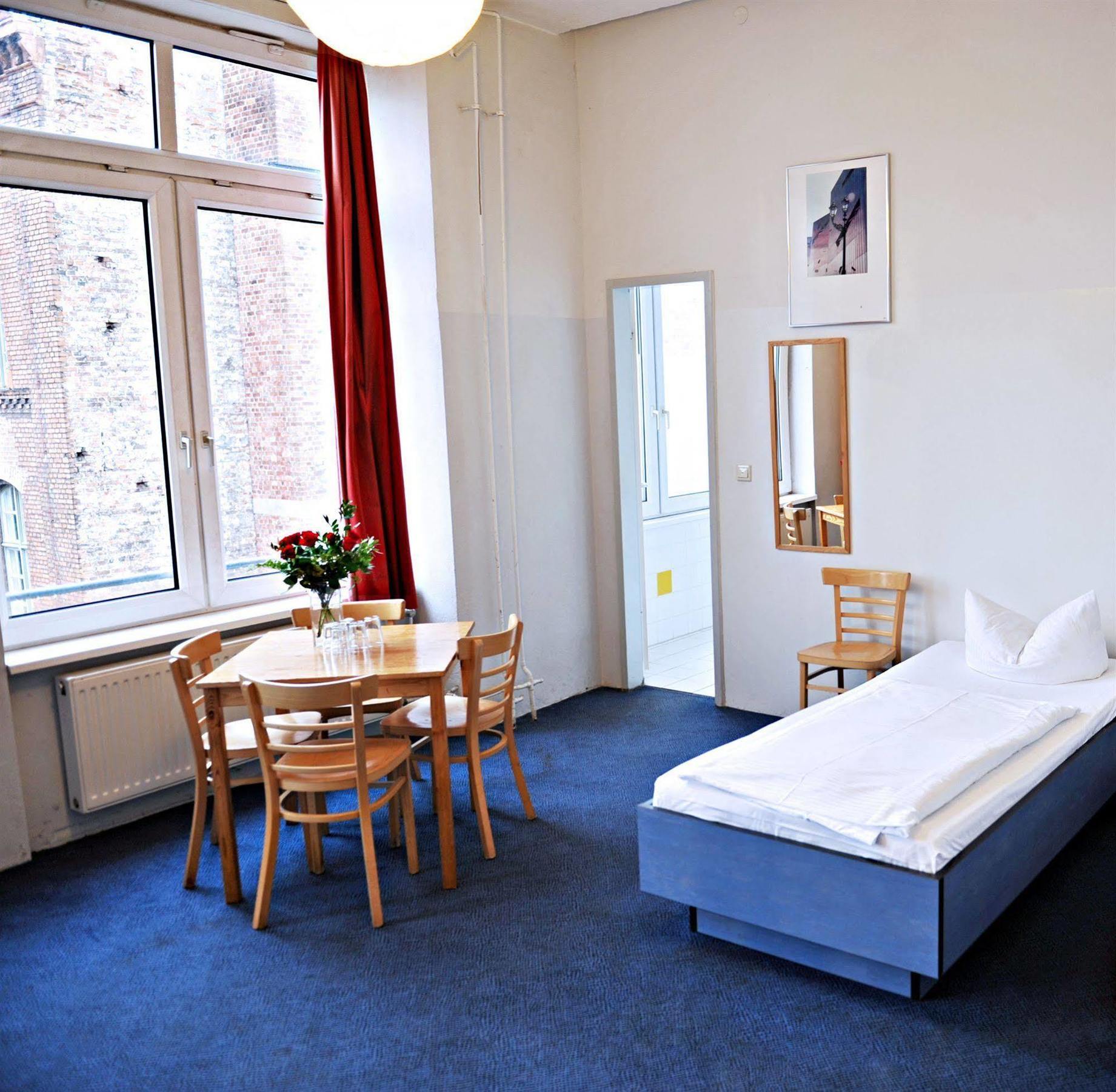 Hotel Transit Loft Berlim Exterior foto
