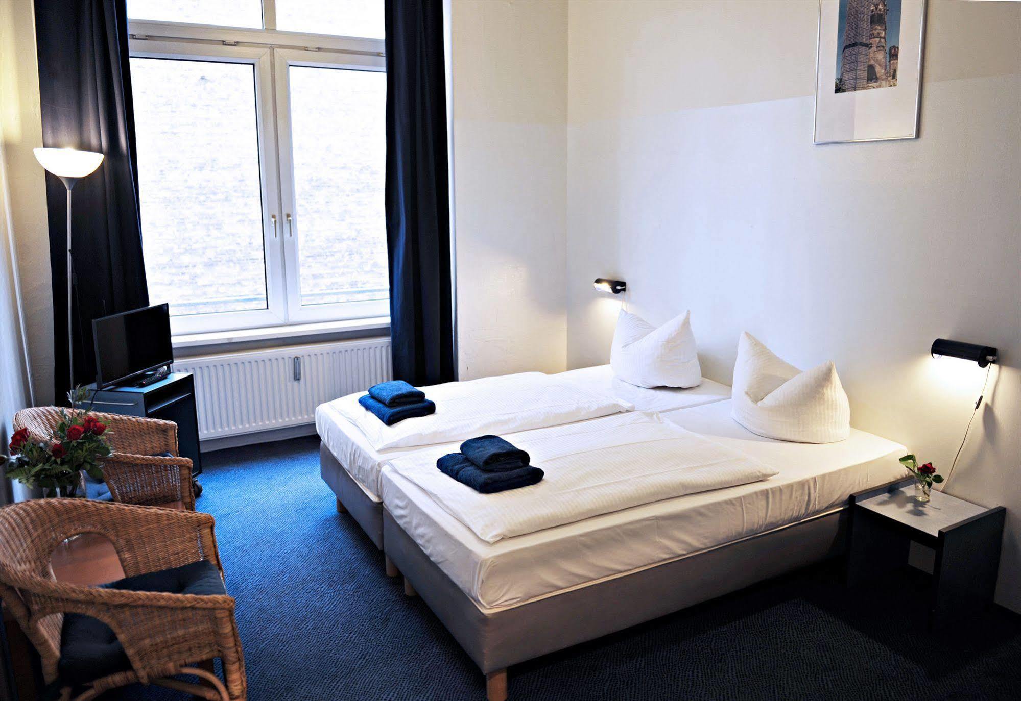 Hotel Transit Loft Berlim Exterior foto