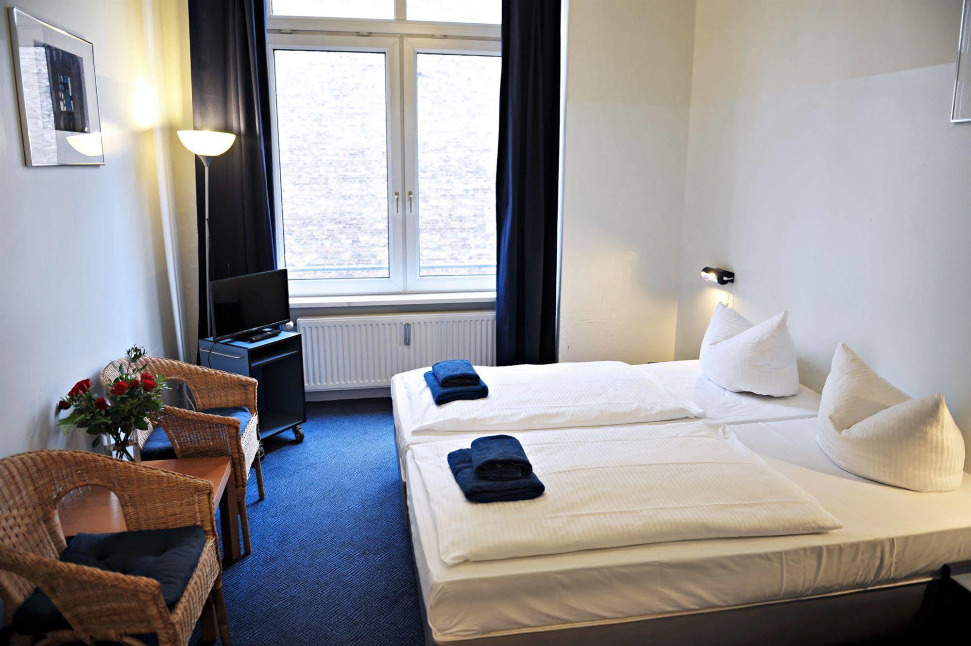 Hotel Transit Loft Berlim Exterior foto